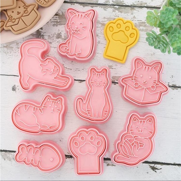 Cat Shaped Cookie Cutters, Pink Cat Cookie Cutters - Picture 5 of 6